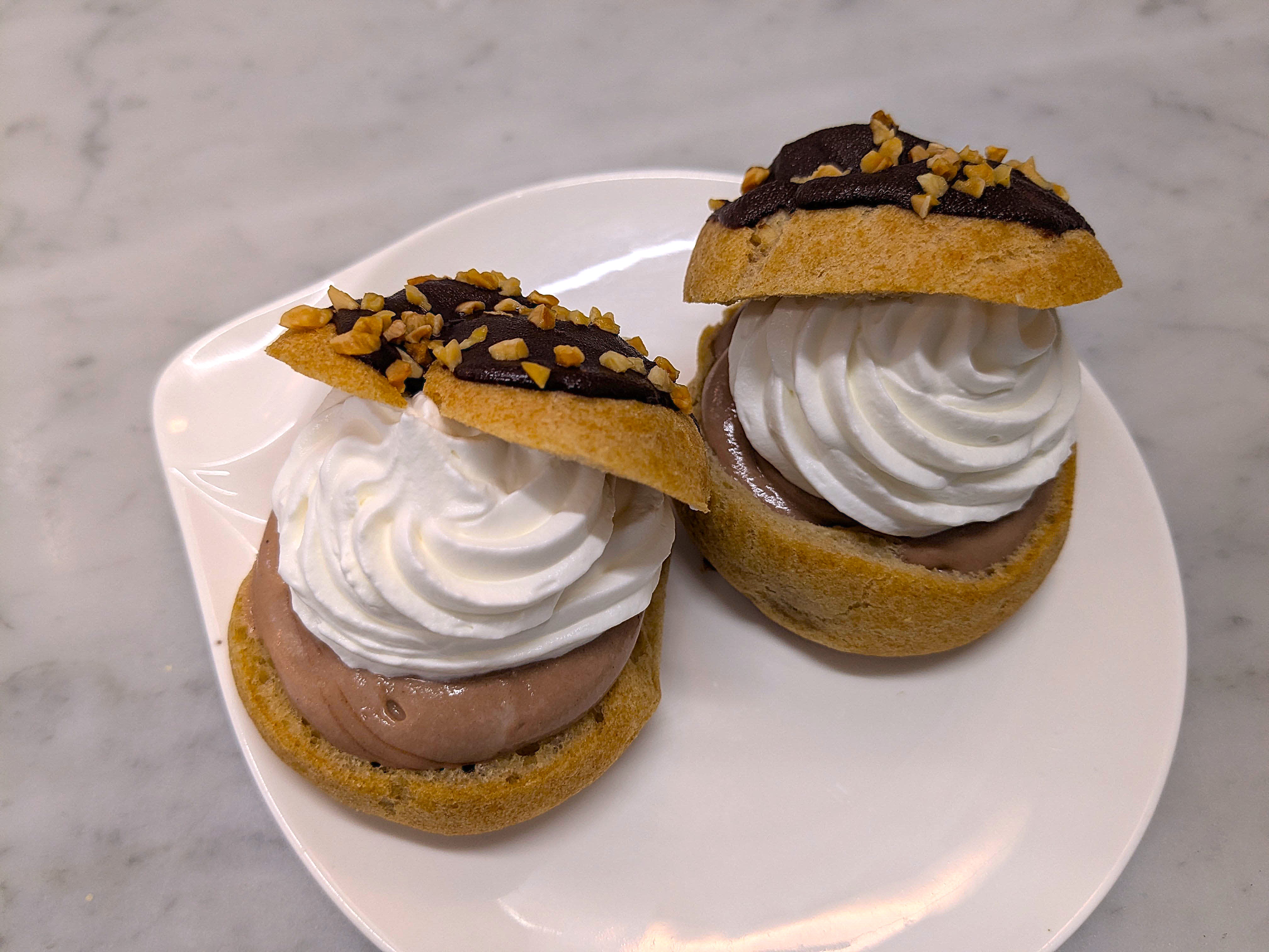 おとなのシュークリーム